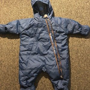 I-play winter bunting,  size small, EUC